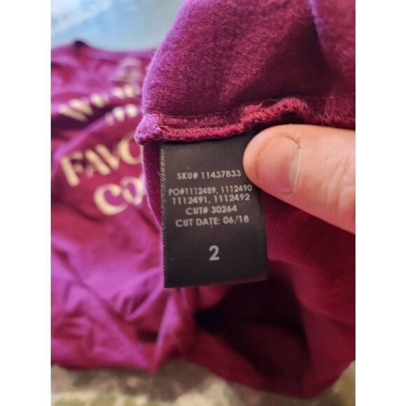 Torrid Wine is my favorite color tshirt sz 2 - Picture 4 of 4